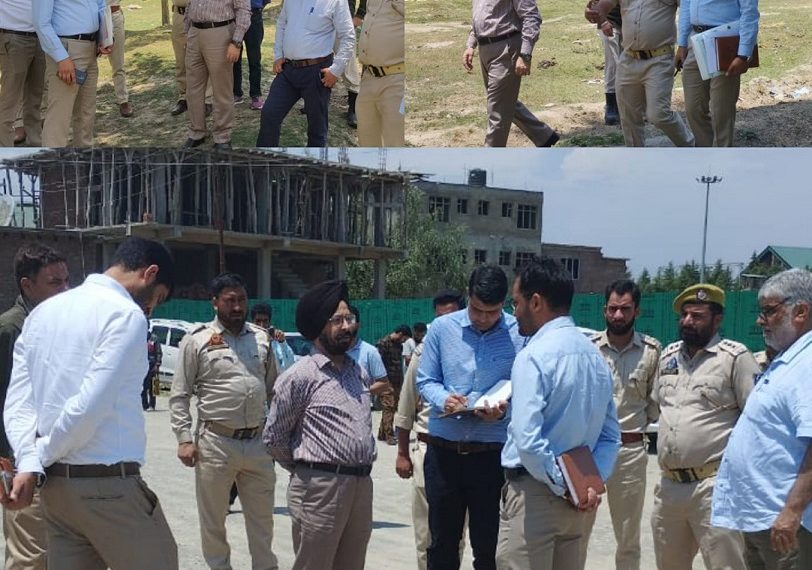 Transport Commissioner visits Anantnag, reviews transport services in district