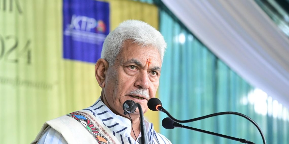 Lt Governor inaugurates J&K Trade Show 2024 in Srinagar