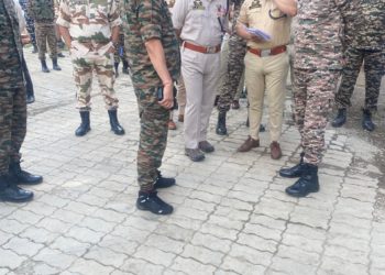 SANJY-2024 arrangements; IGP Kashmir visits Navyug Tunnel to Chandanwari, conducted security review meetings