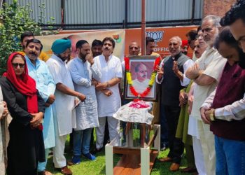 BJP Kashmir Unit Pays Tribute to Syama Prasad Mukherjee on His Death Anniversary