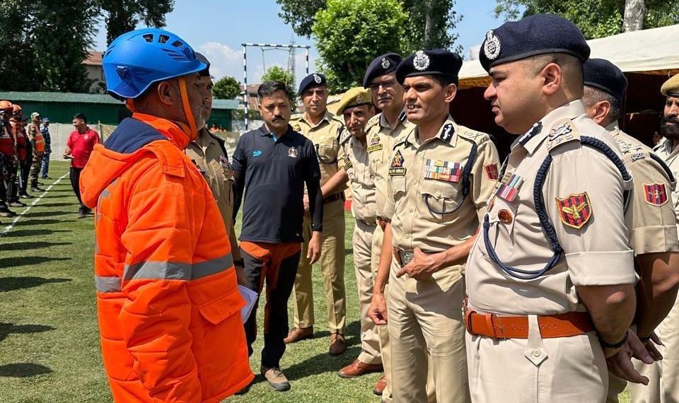 ADGP Law and Order, other officials brief MRT teams ahead of Amarnath Yatra
