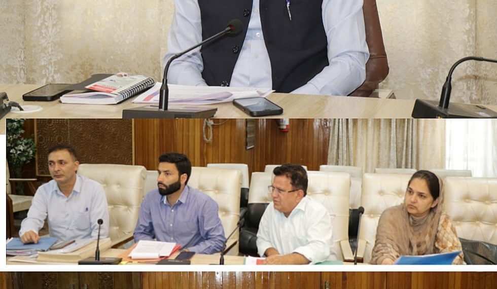 DC Srinagar reviews progress on implementation of HADP