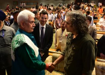 Lt Governor addresses ‘J&K Tourism Development Conclave’ in Srinagar