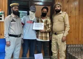 Police arrest 02 drug peddlers in Baramulla; Contraband substance recovered