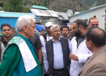 Shri Amarnath Ji Yatra 2024: Lt Governor inspects arrangements made for pilgrims at Chandanwari base camp