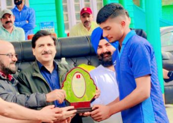 Director YSS Reviews Sports Activities at Gurez