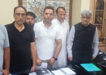 Employees Joint Action Committee (R) Meets Chief Secretary J&K to Discuss Employee Demands