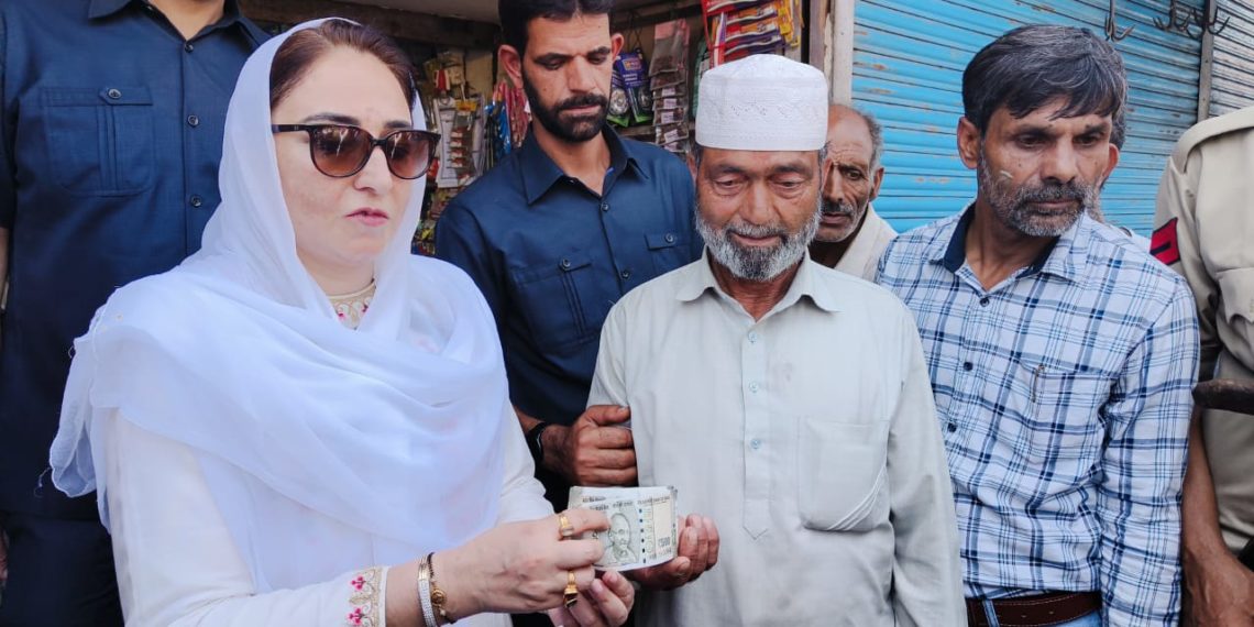 Dr Andrabi leads clearance drive for rental liabilities of Waqf Board tenants