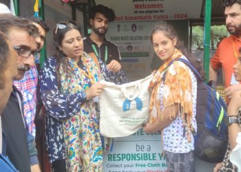 DG Rural Sanitation conducts 2 day visit to Pahalgam Axis; reviews sanitation facilities