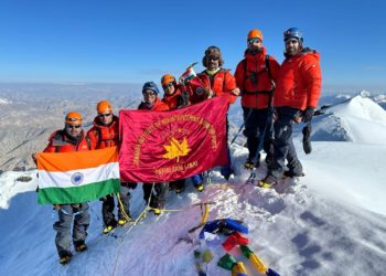 JIM AND WS TEAM MEMBERS SUCCESSFULLY SUMMITED   PEAKS IN THE LADHAK REGION