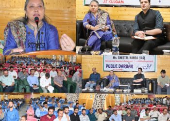 Sheetal Nanda visits Kulgam, conducts Public Darbar