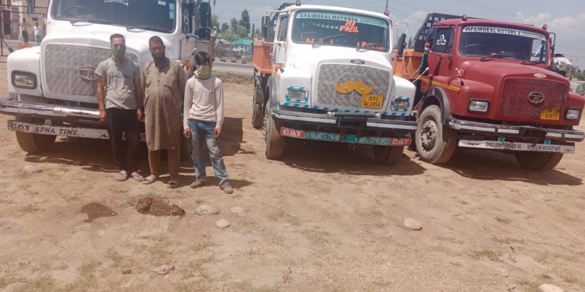 _Illegal extraction & transportation of minerals_ Police seizes 7 vehicles; arrested 7 drivers in Baramulla & Kulgam