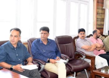 Secy Health reviews progress on PM-ABHIM,  ECRP-II approved projects across J&K