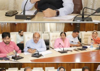 DC Srinagar chairs comprehensive review meeting under AMRUT 2.0