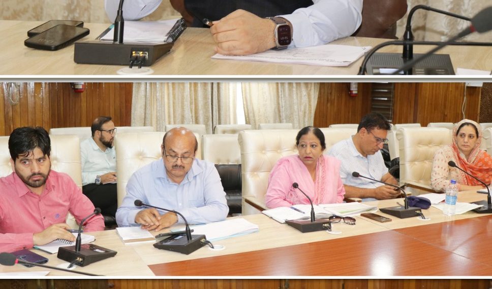 DC Srinagar chairs comprehensive review meeting under AMRUT 2.0