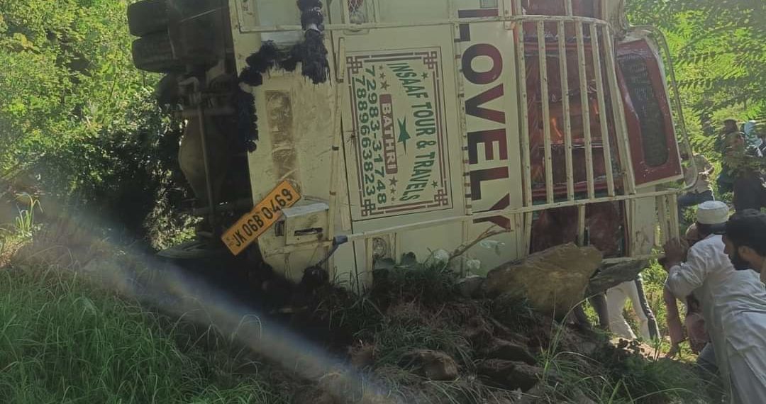 Two dead, 25 injured as bus plunges into gorge in Doda
