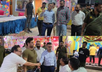 SANJY 2024: DC Bandipora Conducts Late-Night visit to Shadipora Transit Camp; Interacts with Yatris