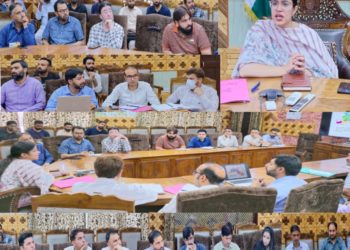 DC Kupwara chairs meeting regarding   formulation of GIS based Master plan for Kupwara town