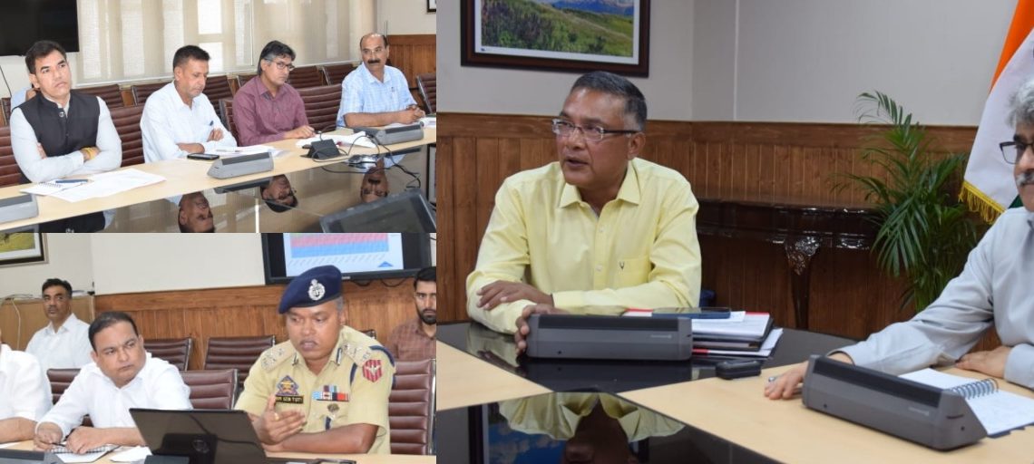 Chief Secretary asks for smooth movement of fruit laden trucks on NH-44