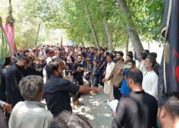 Zuljanah procession begins as Shia mourners march In Ankhol Sumbal.