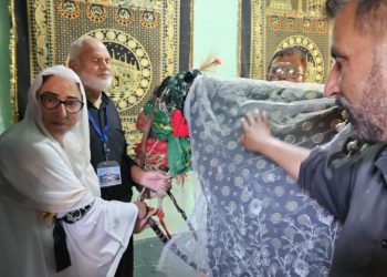 “Ashoora is a powerful school where one learns distinction between good & evil”: Dr Darakhshan