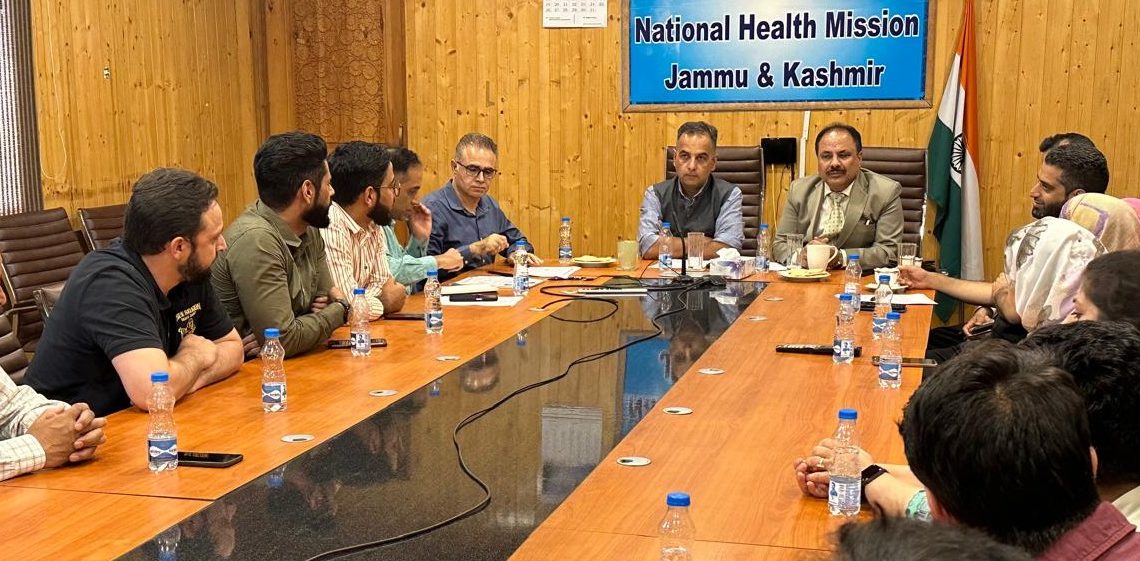Mission Director NHM felicitates MOs for training completion in Community Mental Health through NIMHANS Bengaluru