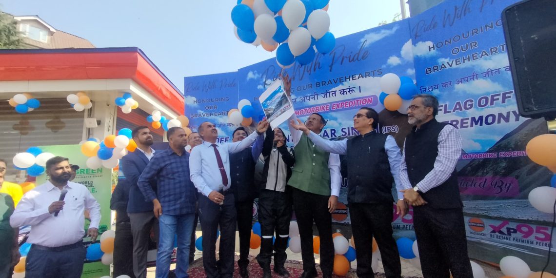 To honour soldiers, Indian Oil flags off ‘ride with pride
