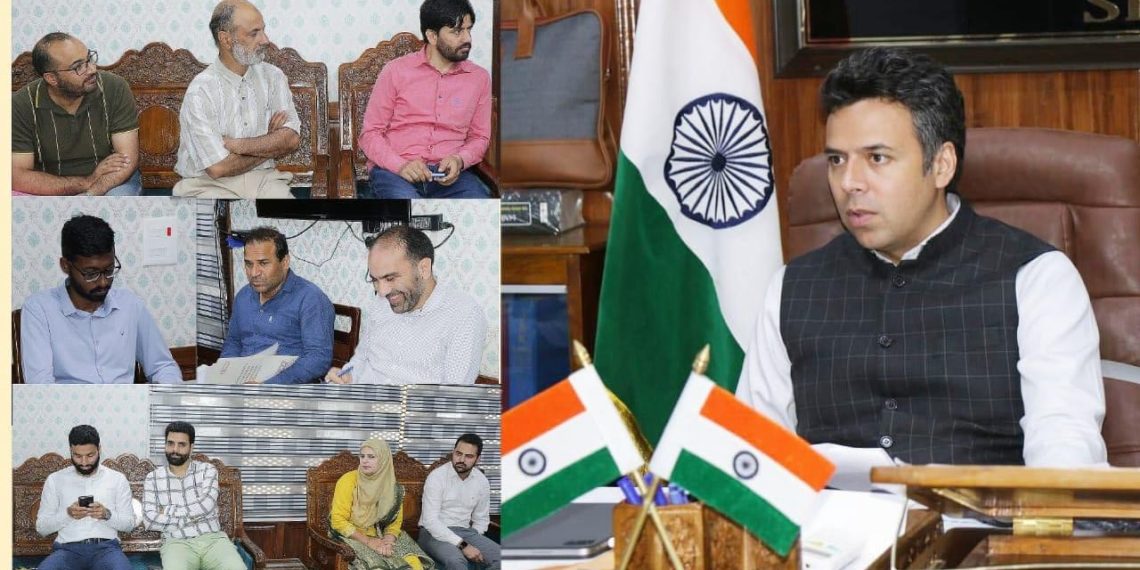DC Srinagar chairs meeting on Swachta Green Leaf Rating