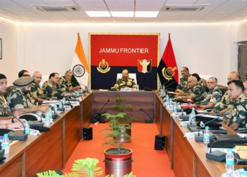 DG BSF reviews operational readiness of troops deployed along IB in Jammu sector