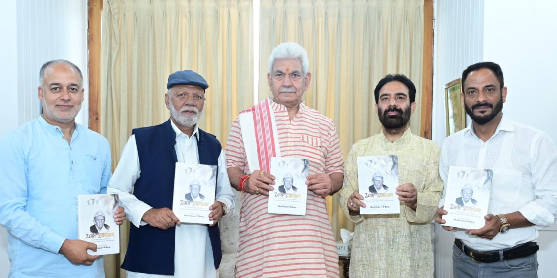 Lt Governor releases Mushtaque Barq’s books “Zarf Zargar” & “Exploring Vimal’s Rahi”