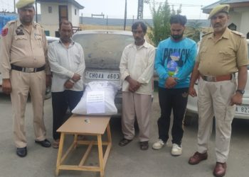 Police arrests 03 drug peddlers in Budgam; Contraband substance recovered