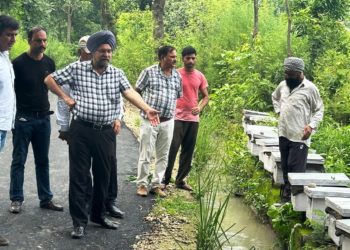 Director Agriculture Jammu assesses Agricultural Projects and HADP initiatives in Marh Sub Division