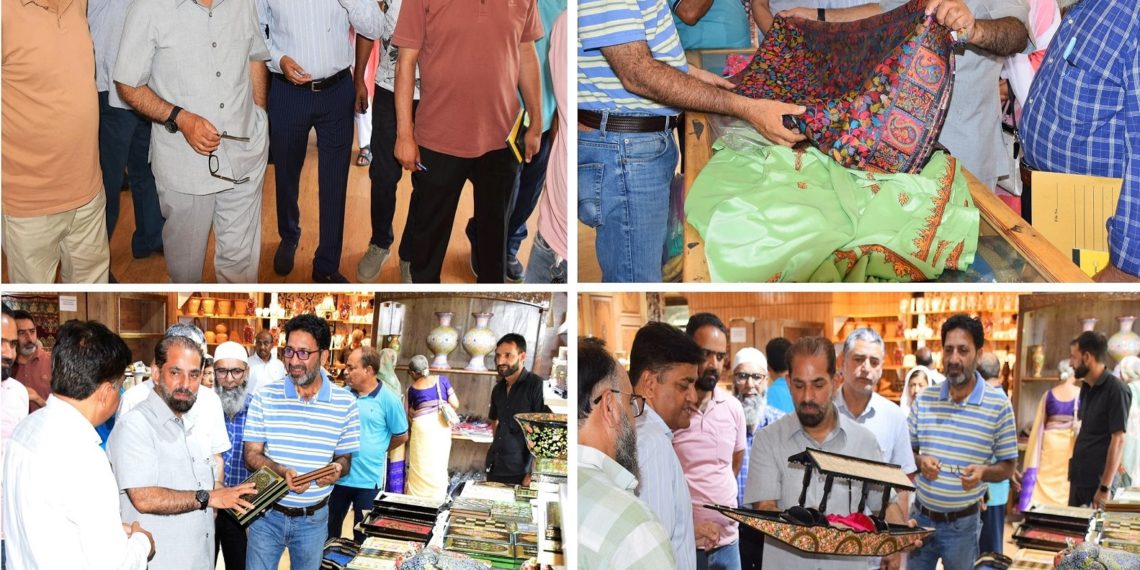 Dr Kabir Dar inspects J&K State Handloom Development Corporation Ltd