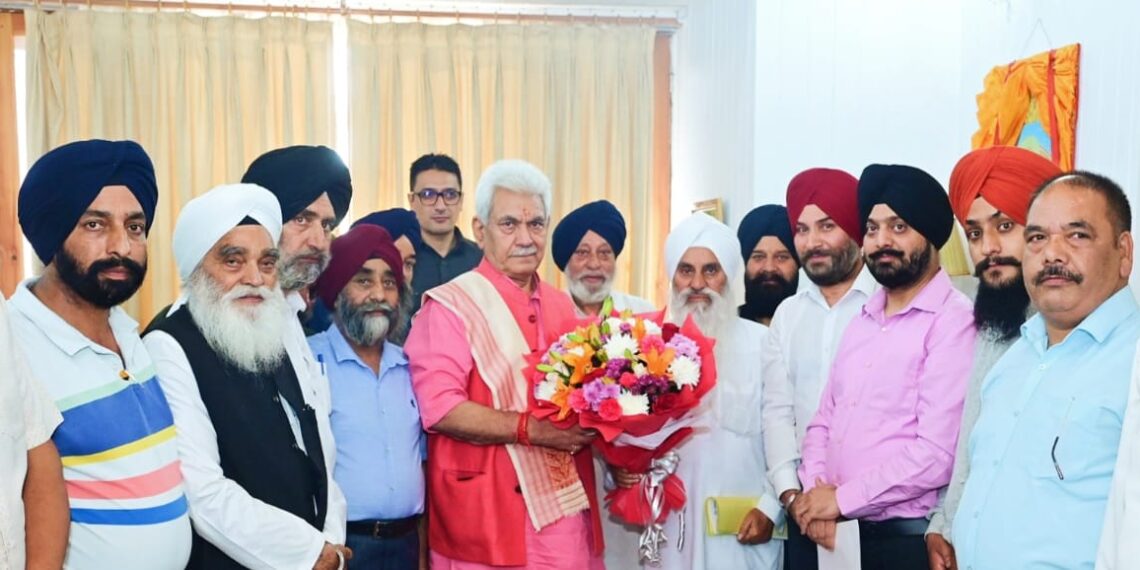 Delegation of J&K Sikh Coordination Committee calls on Lt Governor