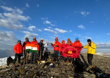 TWO PEAKS OF ABOVE 6600 M SCALED BY JAWAHAR INSTITUTE OF MOUNTAINEERING  AND  WINTER SPORTS (JIM&WS ) IN RECORD TIME