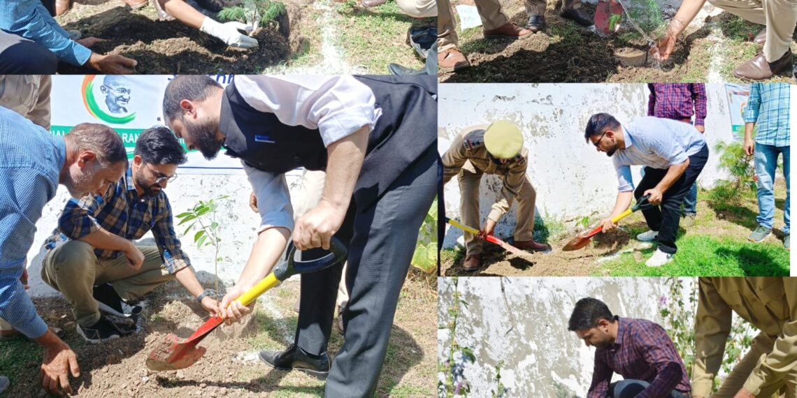 “Ek Ped Shaheedo Ke Naam: DC Bandipora Leads Plantation Drive at Mini Secretariat Bandipora.