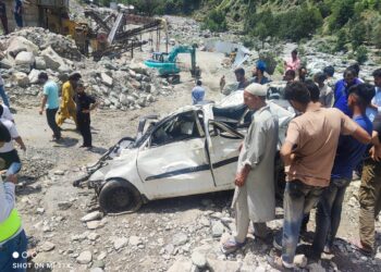 Tragic Road Accident Claims Three Lives Near Sikh Bridge in Karnah, Kupwara