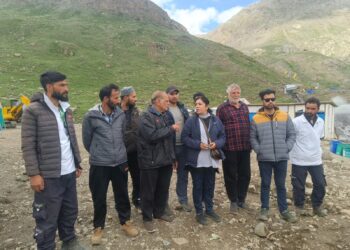 SANJY-2024: DG Rural Sanitation J&K Reviews Sanitation Facilities at Poshpathri, Panjtarni, MG Top