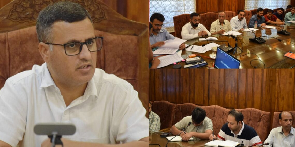 DC Bandipora chairs meeting to discuss strategies for Declaration of Drug-Free District, Panchayats, and ULBs