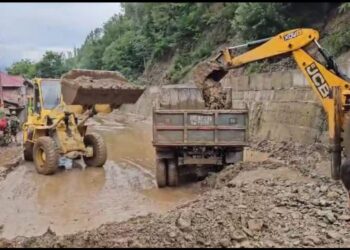 CLOUD BURST ON SRINAGAR-SONAMARG-GUMRI ROAD: BRO PROJECT BEACON RESPONDS SWIFTLY