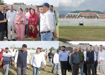 DC Srinagar Reviews Arrangements for Independence Day Celebrations at Bakshi Stadium