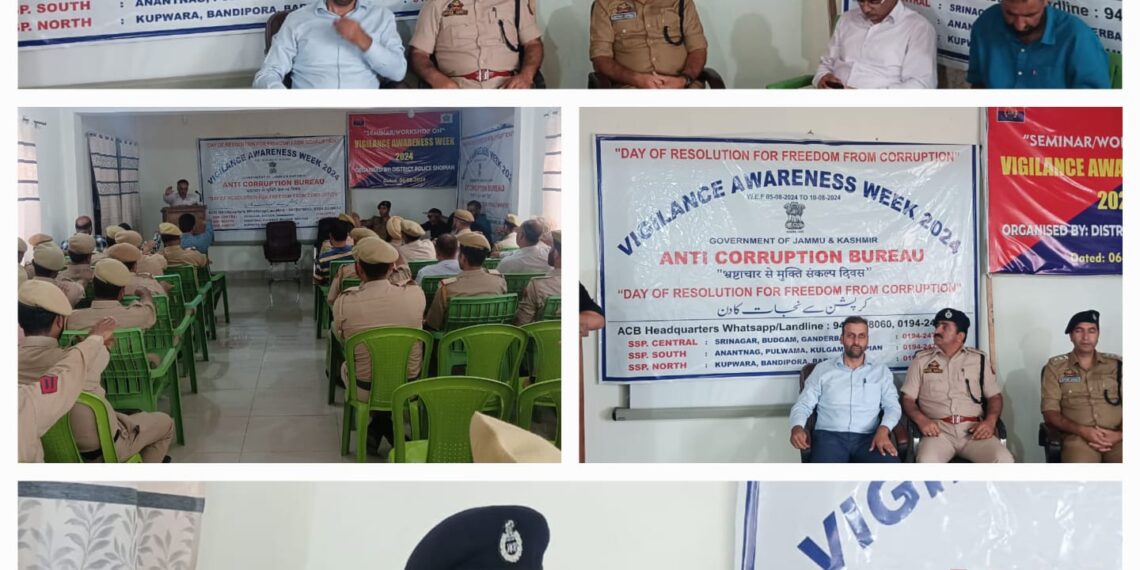 Vigilance Awareness Week Police alongwith Anti-corruption Bureau organises seminar at DPL Shopian