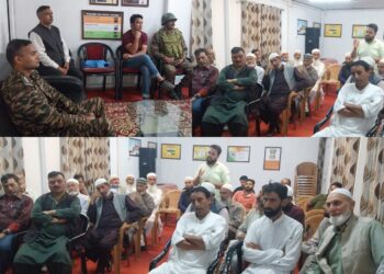 Army Holds Meeting with Community Leaders Following incidents of stones being thrown on people’s roofs in Karnah.