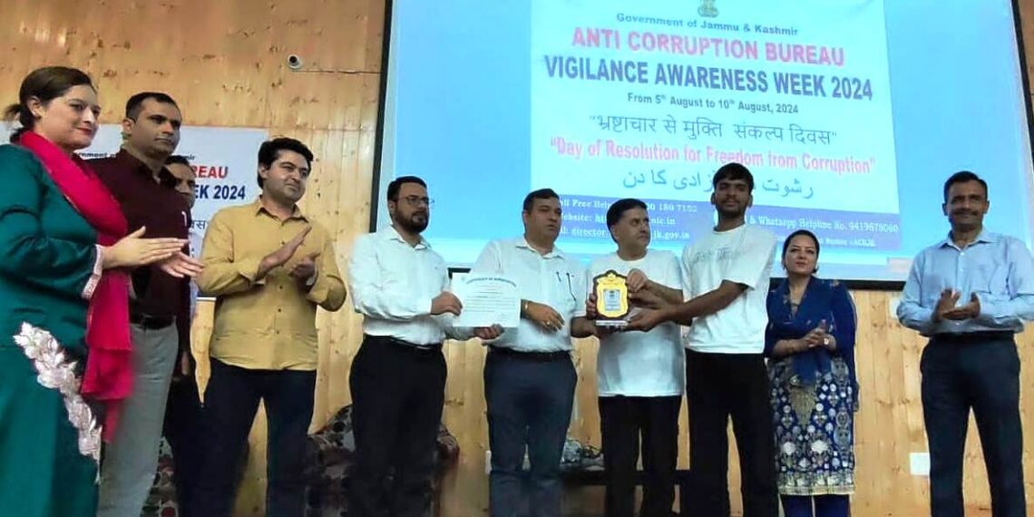 Anti Corruption Bureau organizes Vigilance Awareness Week at GDC Kishtwar