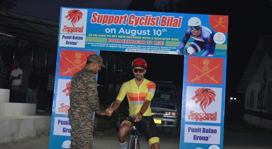 Army Sponsors major Cycling Event: Professional cyclist Bilal Dar breaks record, completes Sgr-Leh 425km journey in 17 hrs, 33 mns