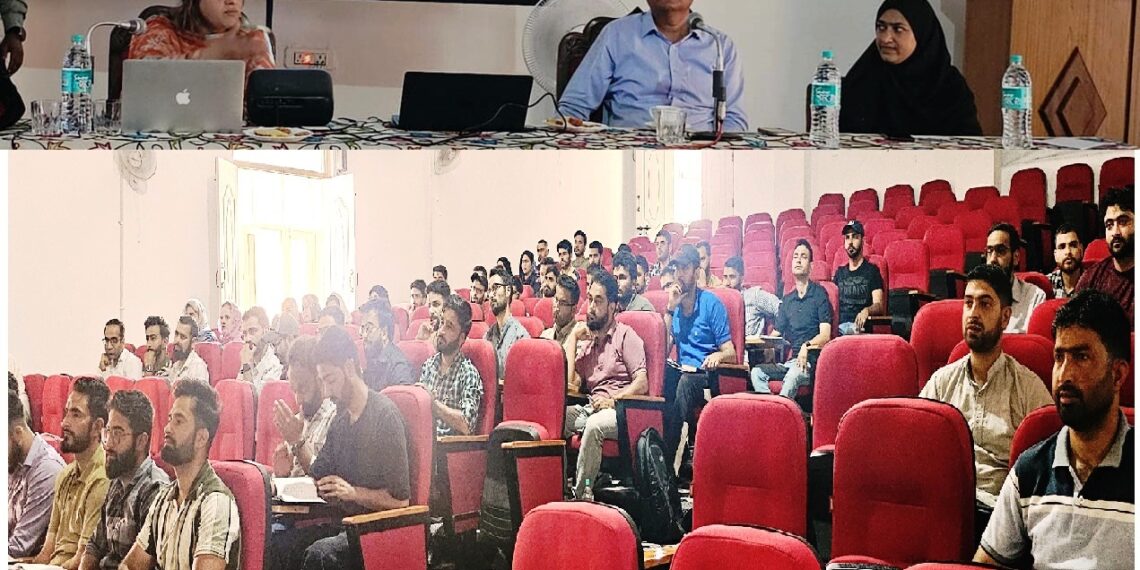 Director Panchayati Raj interacts with newly appointed Panchayat Secretaries in Srinagar ‘Adopt innovative approaches in addressing challenges faced by rural communities’