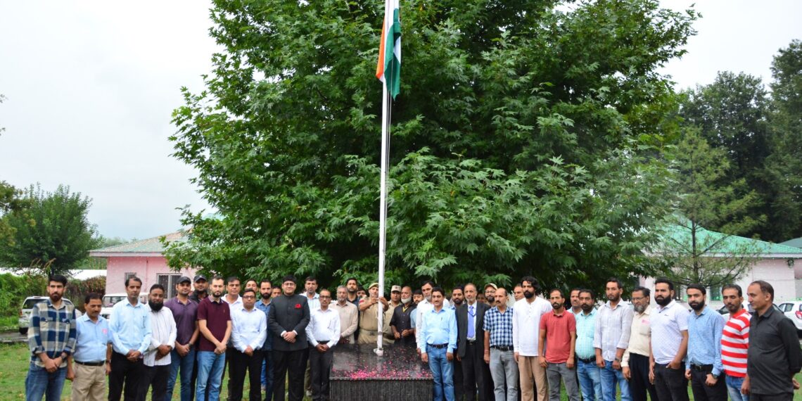 DIPR celebrates 78th Independence Day at Media Complex Srinagar; Jatin Kishore hoists tricolour