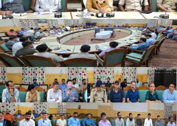 DEO Kupwara chairs preparedness meeting for conduct of Assembly Election