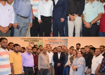 District Administration Poonch  bids Farewell to Outgoing Deputy Commissioner Yasin M. Choudhary (IAS) and ADDC Poonch, Sandesh Kumar Sharma(JKAS).