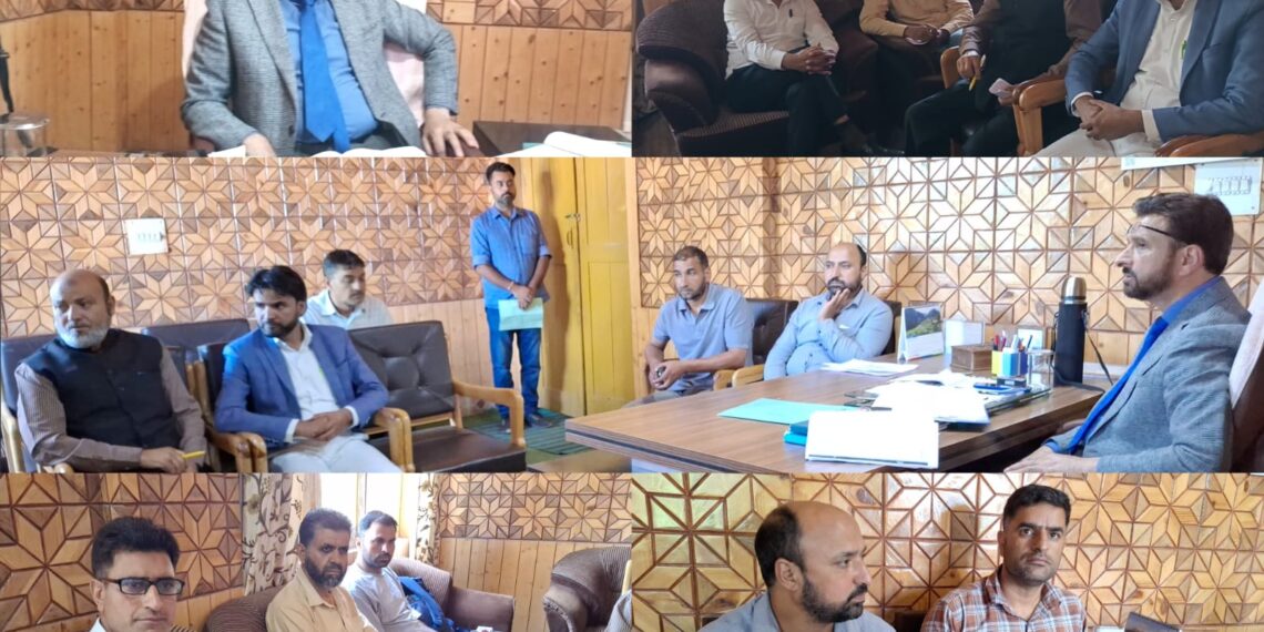 General Assembly Elections- 2024 RO Handwara convenes meeting with representatives of Political Parties